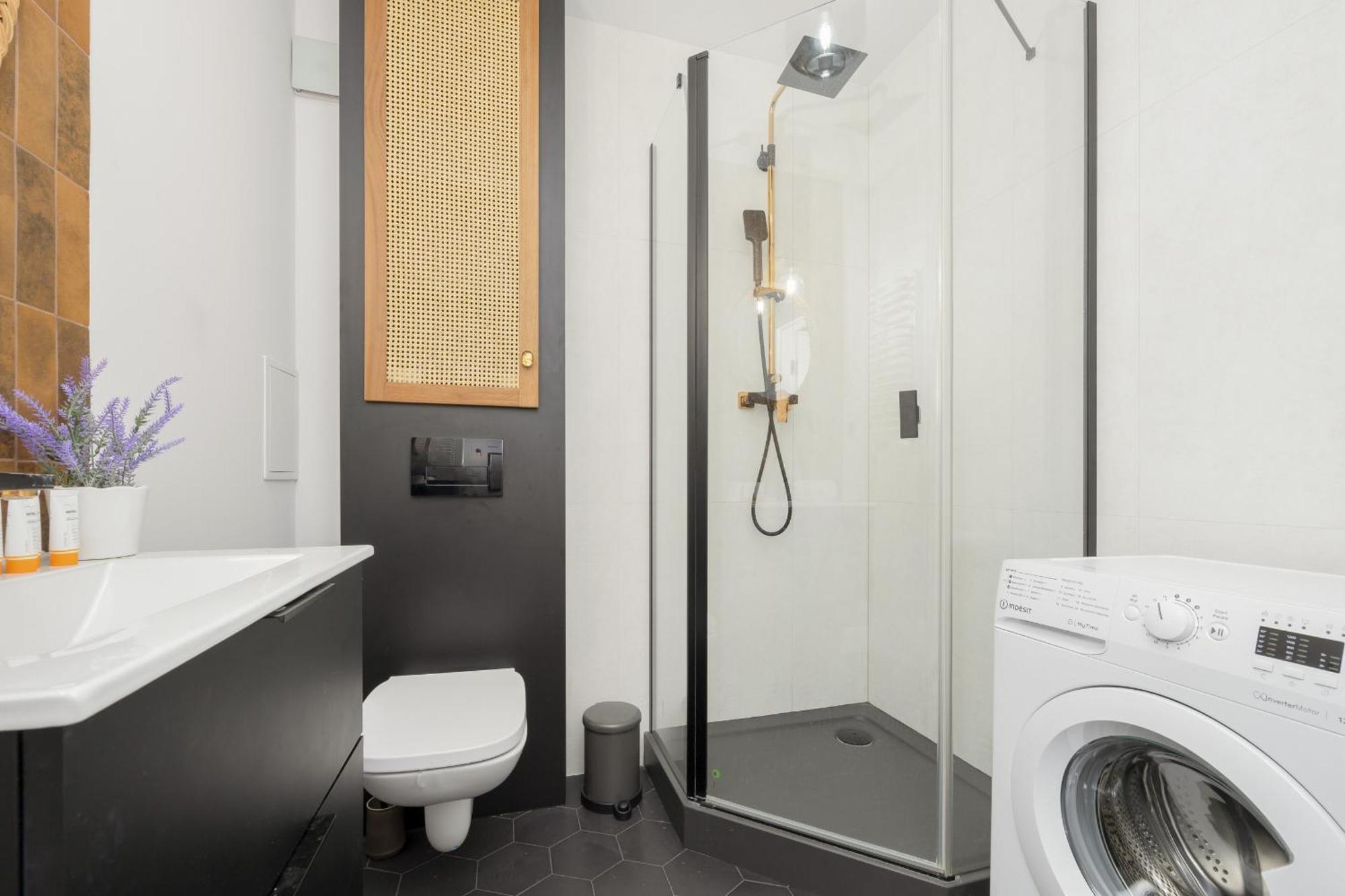 Marszalkowska Stylish Apartment With Balcony Warsaw Center By Noclegi Renters Esterno foto